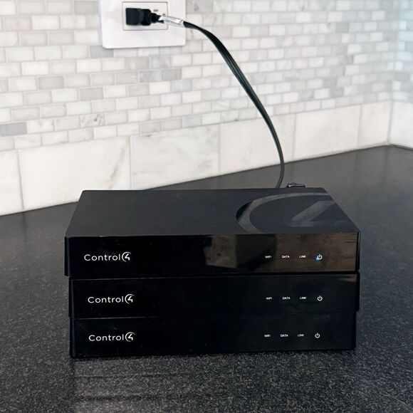 Lot of 3 Control4 HC250 Controllers – All Power On, Tested, No Cords - Picture 11 of 11